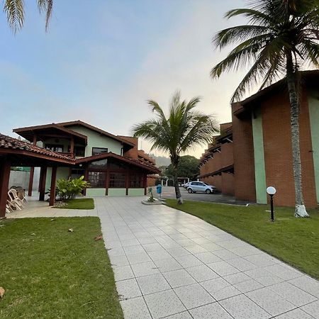 Pe Na Areia Na Praia Das Toninhas - Villagio 24 Porto Feliz Ubatuba Εξωτερικό φωτογραφία