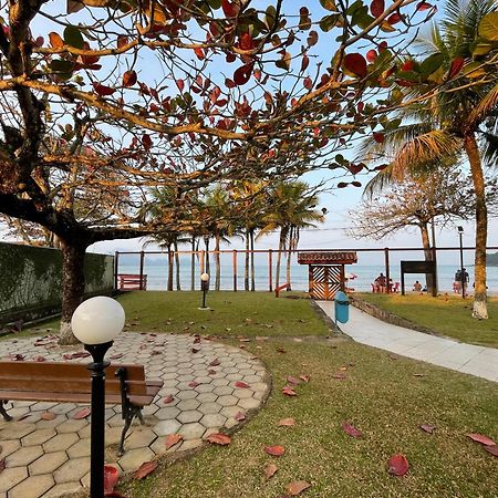 Pe Na Areia Na Praia Das Toninhas - Villagio 24 Porto Feliz Ubatuba Εξωτερικό φωτογραφία