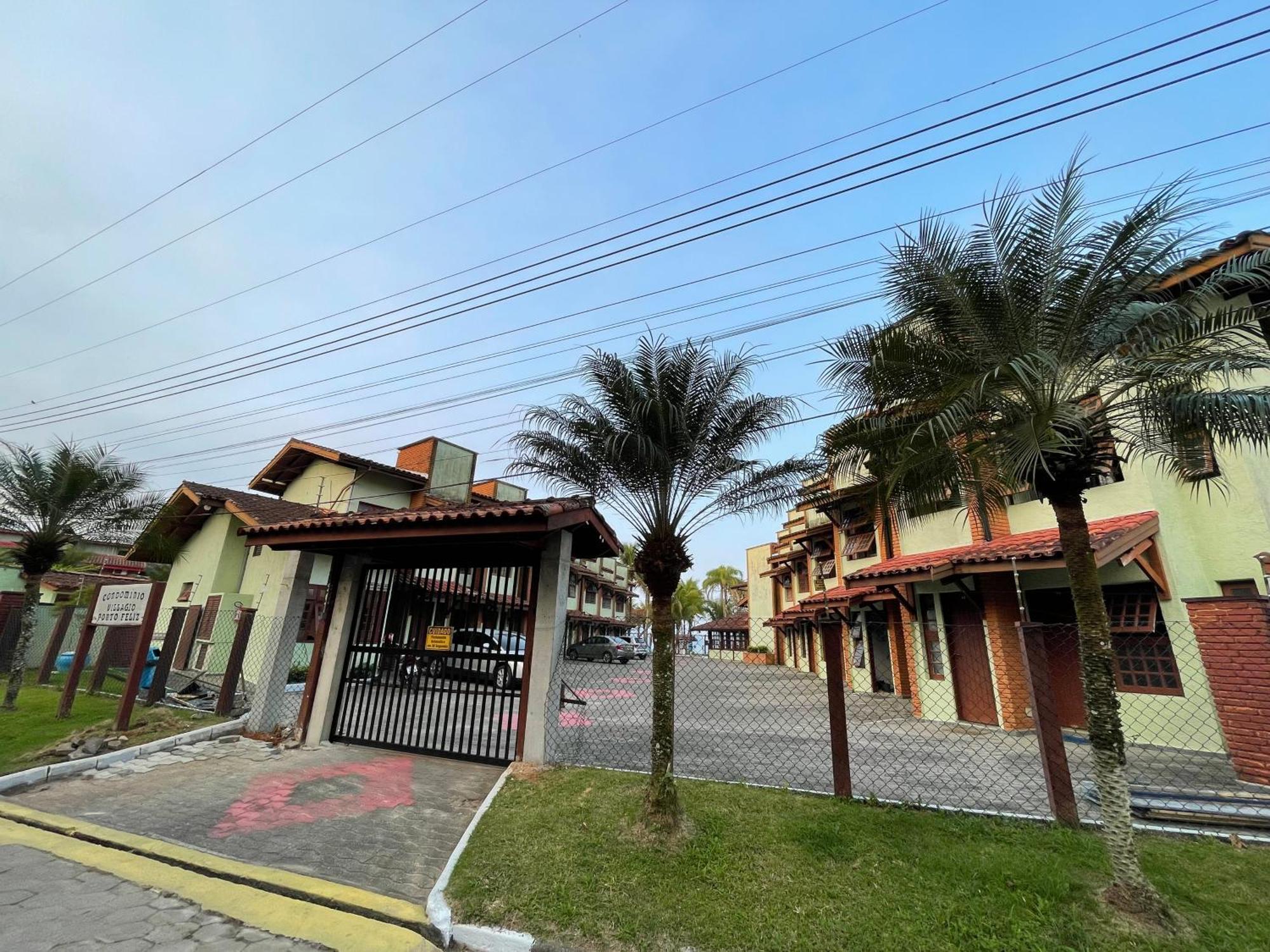 Pe Na Areia Na Praia Das Toninhas - Villagio 24 Porto Feliz Ubatuba Εξωτερικό φωτογραφία